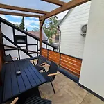 Apartment-1 アパート *