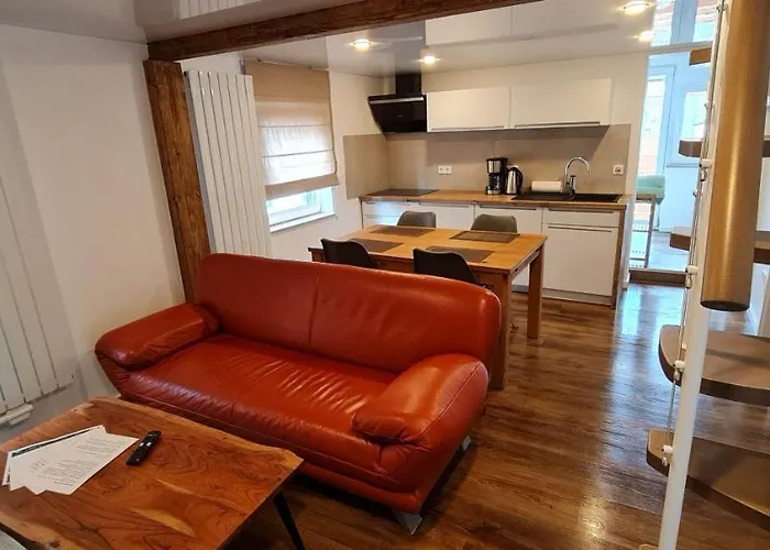 Lejlighed Apartment-1 *