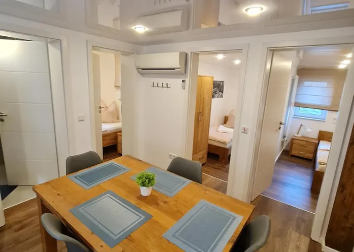 Lejlighed Apartment-1 *